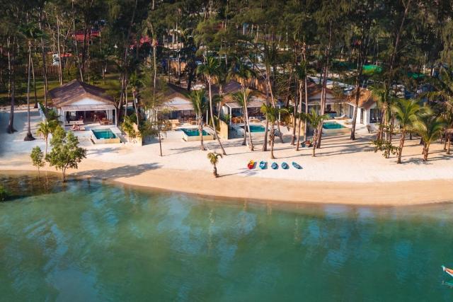 Rachel Villas - New Beachfront Luxury Private Pool