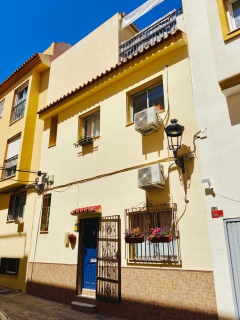 Maracuya House - Men Only
