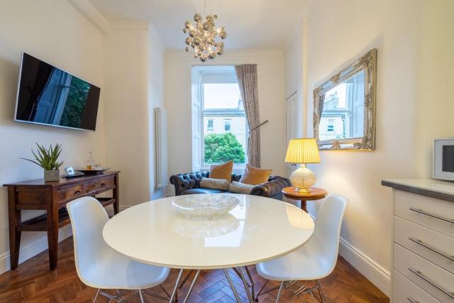 Immaculate one bedroom flat in the city centre