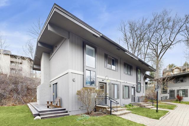 Downtown Creekside Getaway