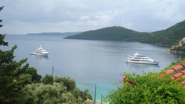 POROS BEACH camping- studios