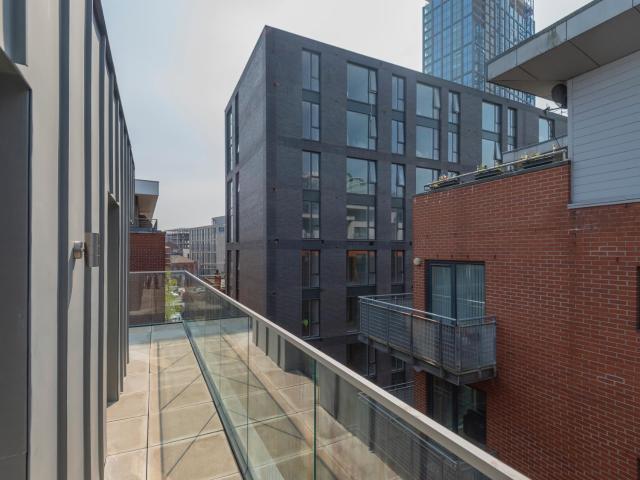 Stylish Two Bedroom City Apartment with Balcony