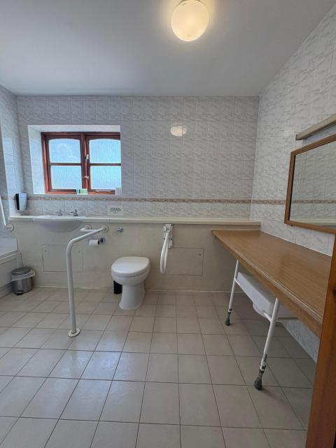 Tollgate Hotel & Leisure