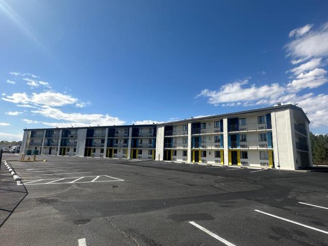 Days Inn by Wyndham Farmington NM
