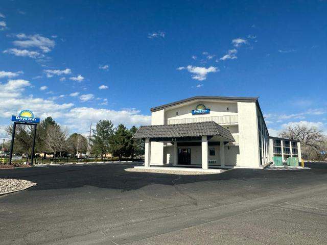 Days Inn by Wyndham Farmington NM