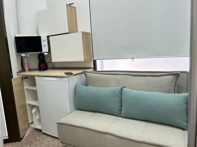 Estudio a 200 metros de la playa