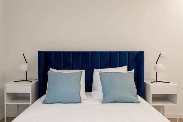 The Lisbon Hideaway, 2 Bed Urban Terrace Stay