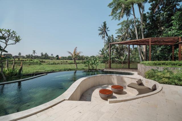 Coconut Grove 3BR Villa Pool Ubud