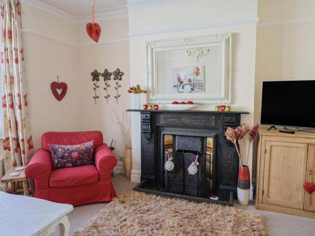 Apartment 1, Durham House