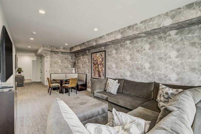The Overlook Luxury Rooftop Retreat by Broadmoor