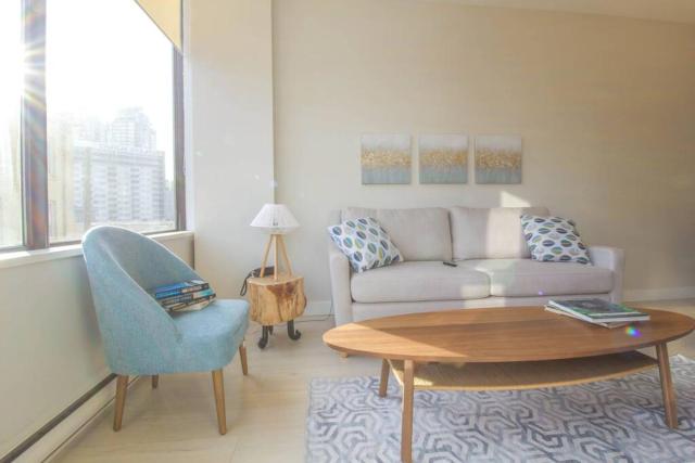 Beautiful Downtown Unit