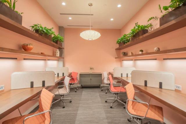 Cozy 1BD - Pool, Gym, Parking, W-D - Sleeps 4
