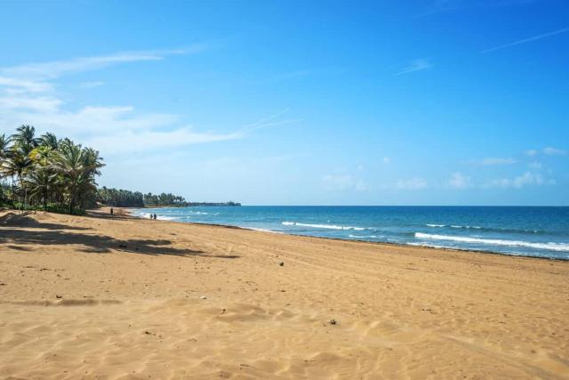 Beachfront Luxury 2BR-Villa Acqua Rio Mar