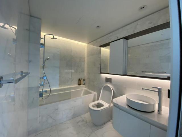 Brand New Luxury 1 bedroom Condo in Downtown Vancouver