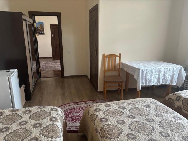 Saroy Guest house