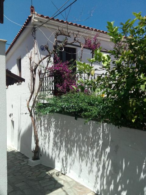 Louloudi, charming townhouse