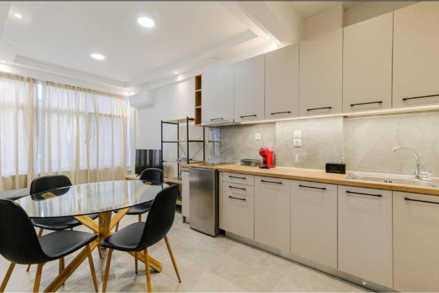 Ladadika Vibes Apartments