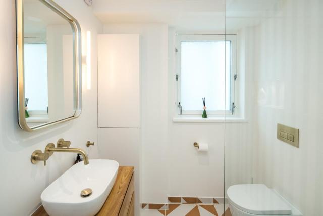 2Bed 2Bath Stunning Shoreditch Apartment