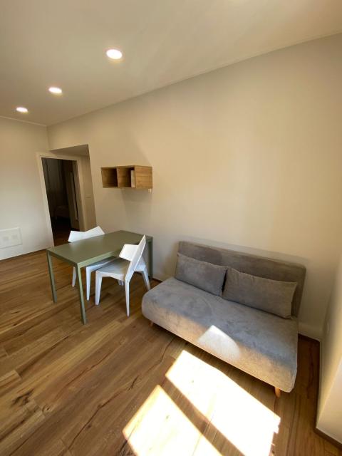 Begonia Apartment