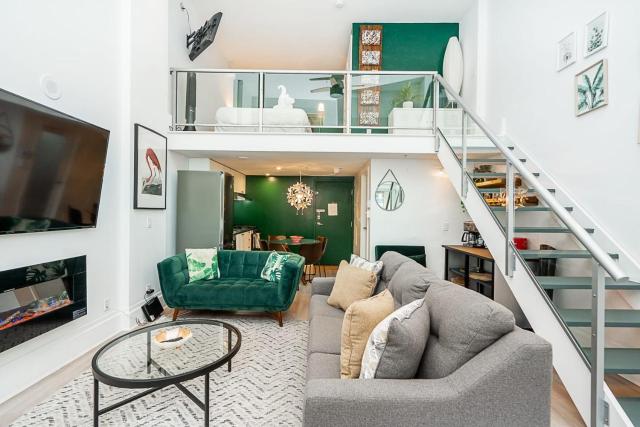 Trendy Loft in Downtown