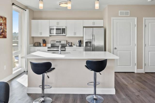 Unit 45 Well designed 1BR Apartment Long term stays
