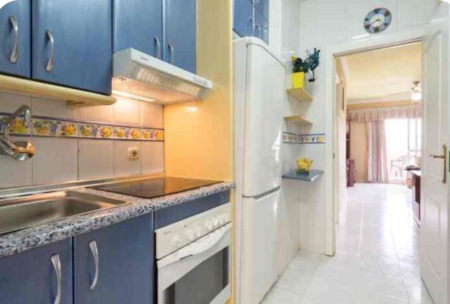 Benalbeach Seaview 3 bedroom appartement