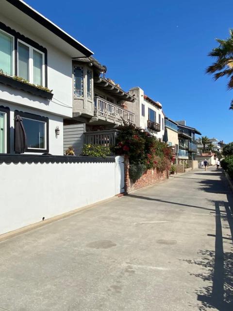 Manhattan Beach Beachfront Charming On The Strand
