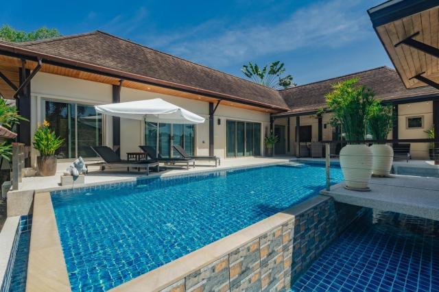 Ivory Pool Villa Dreamy Villa With Sparkling Pool