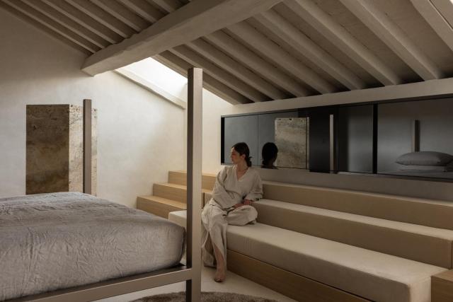 Nomos Hotel