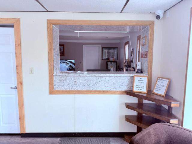 Tomahawk Motor Lodge Riverton US-26