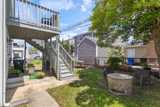 Margate Bungalow By the Beach I