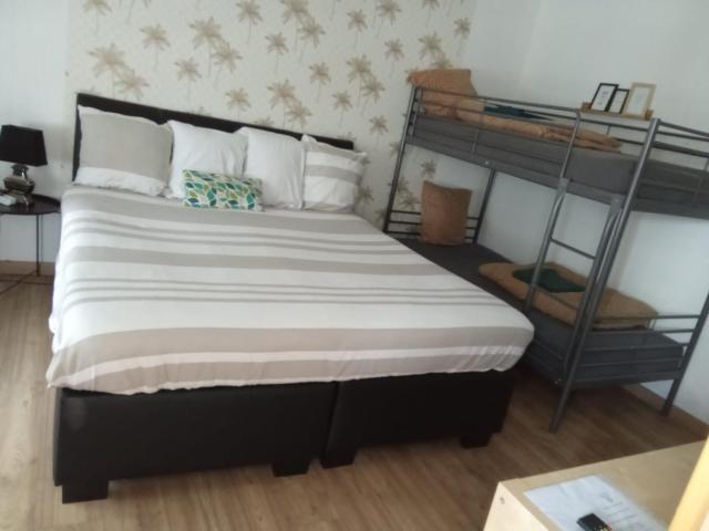 Auberge du manala chambre 4 personnes 24-24