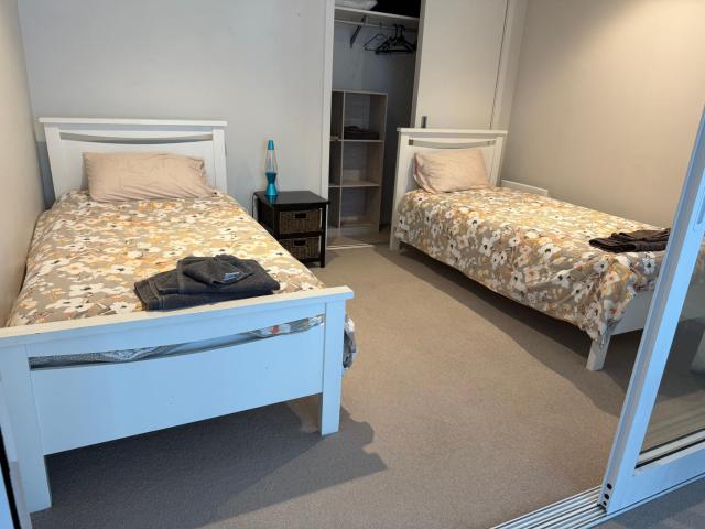 Apartment in Mount Eden- Two Bedroom with one carpark