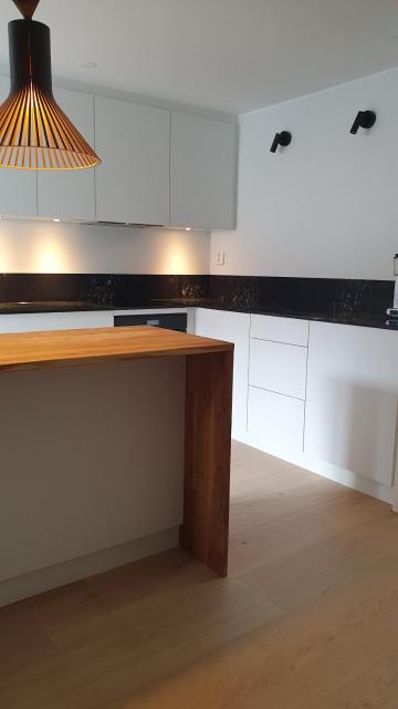 Radhus nära Göteborg city