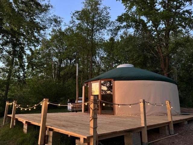 Glamping "Letnisko WISOLA"