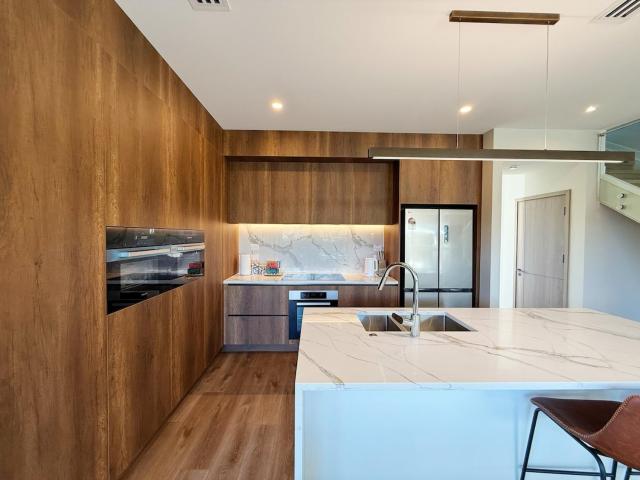 Brand-New Luxury 5 bedroom house in Epsom