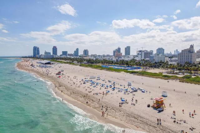 SeaStays- South Beach Apartments