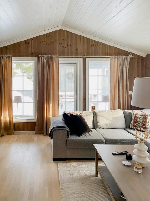 Cozy Modern Cabin Near Sjusjøen