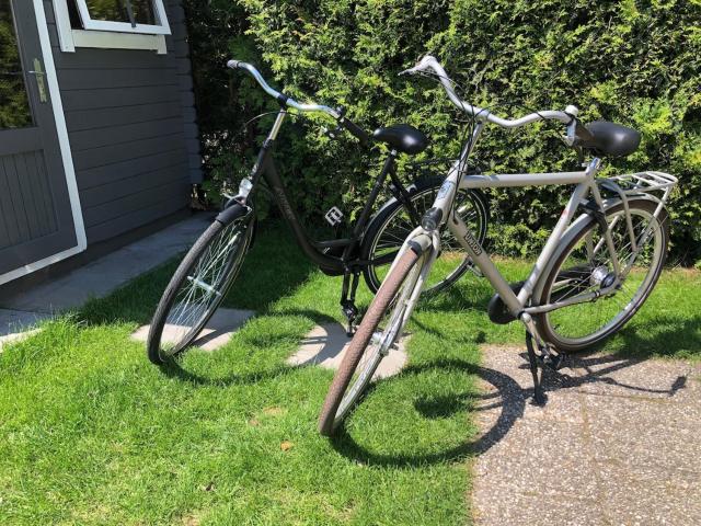 Peaceful chalet with free parking and bikes