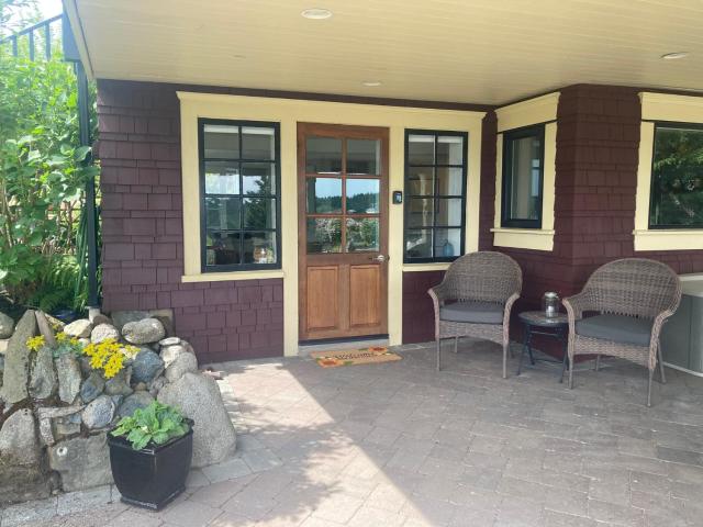 Ladysmith Harbour View House