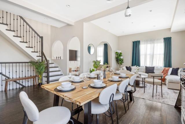 Biggest Duplex 6BD in Bushwick for 16 Guests