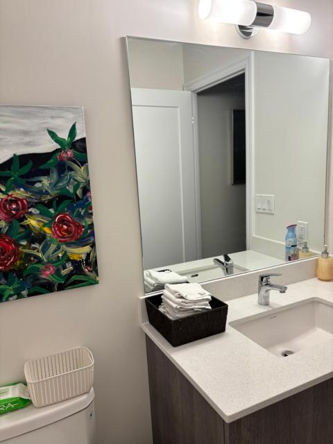 Beautiful Quaint Home in Port Credit, Mississauga