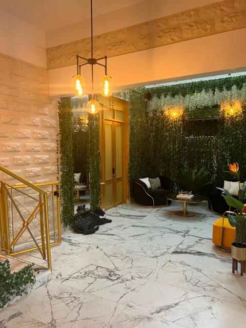 1912 Boutique Hotel