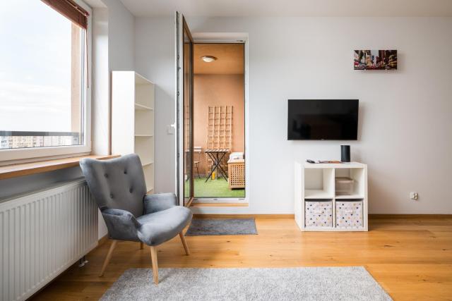 Gocław Urban Chic Apartment by BookingHost