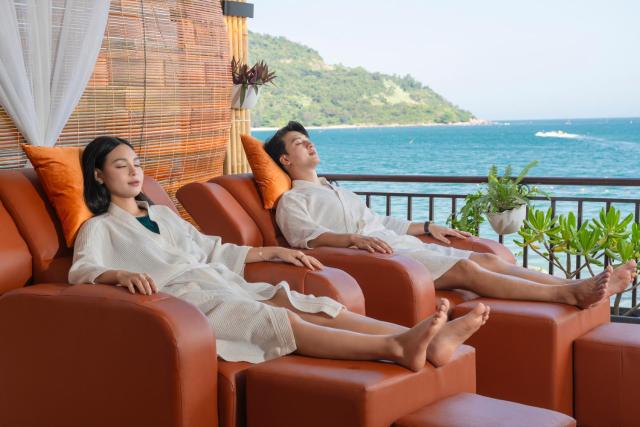 Son Tra Beach Resort & Spa Danang