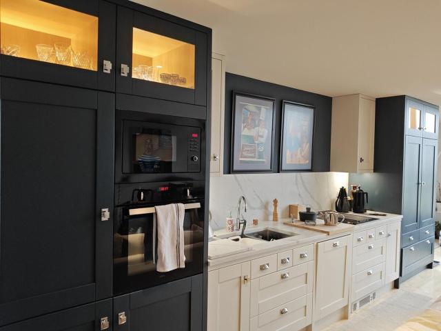 Charming Killinchy Manor Retreat