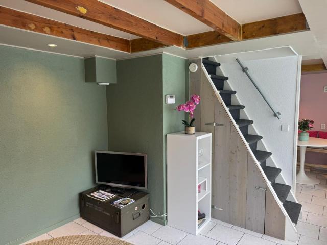Guesthouse West