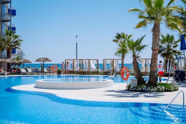 Hotel Tahití Playa & Suites 4Sup