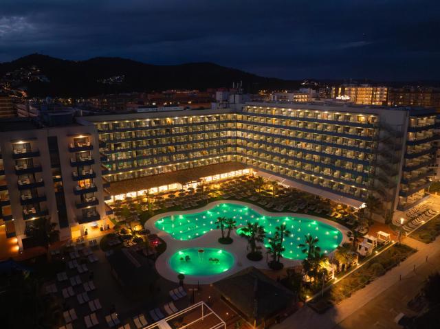 Hotel Tahití Playa & Suites 4Sup