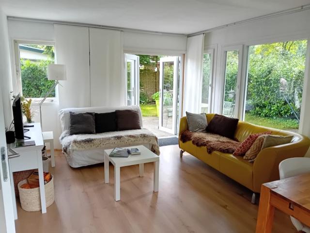 Knusse bungalow met binnen en buitenzwembad op het park
